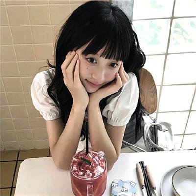 深夜中的企鹅